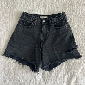 Abercrombie High Rise Dad Short